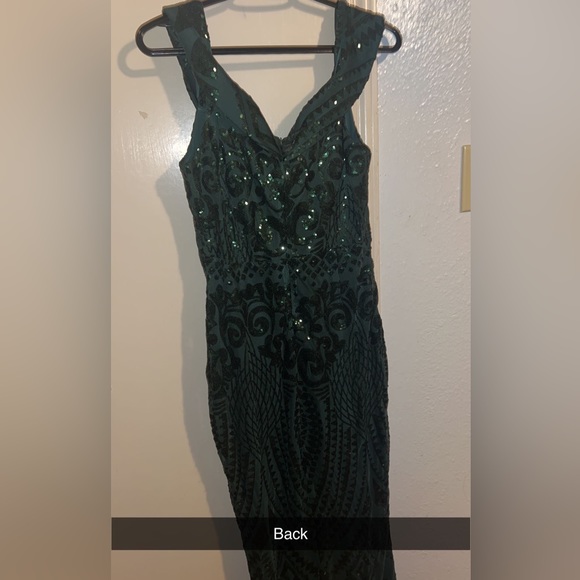 The dress is too long for me - Picture 1 of 5